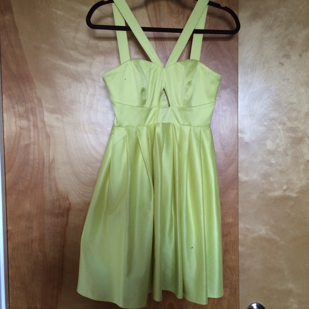 Yellow flirty dress!